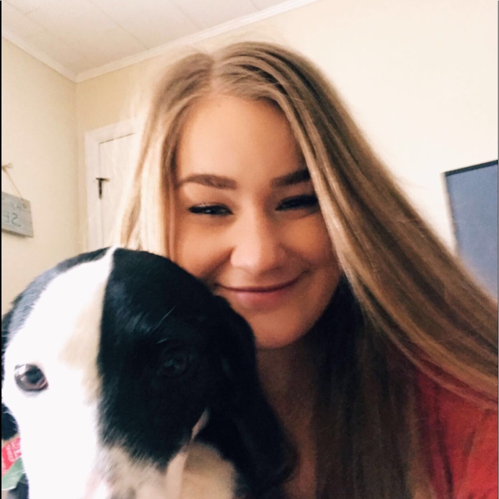 Meet your Posher, Brianna